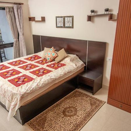 Brook View Repose Hotel Kolkata Exterior photo
