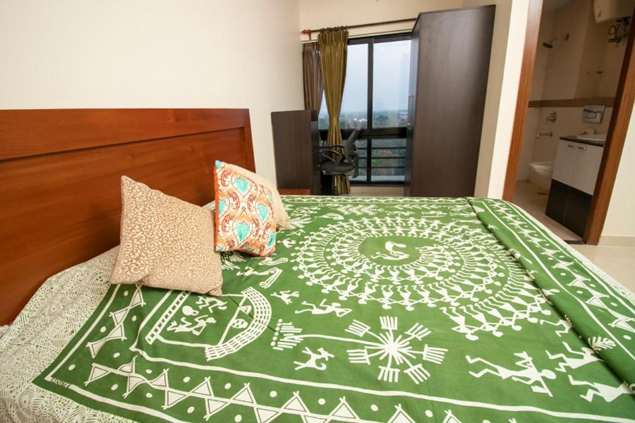 Brook View Repose Hotel Kolkata Exterior photo