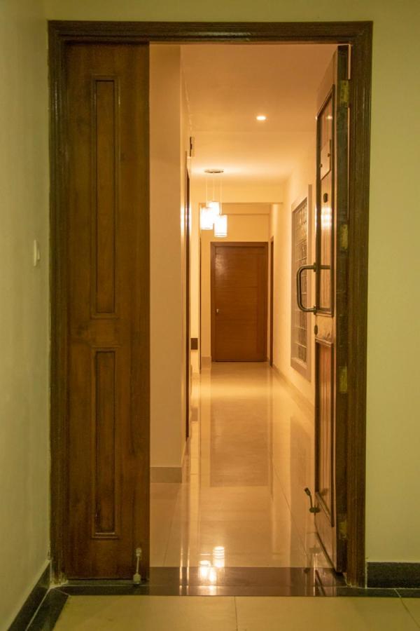 Brook View Repose Hotel Kolkata Exterior photo